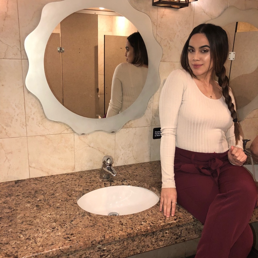 Meet your Posher, Veronica